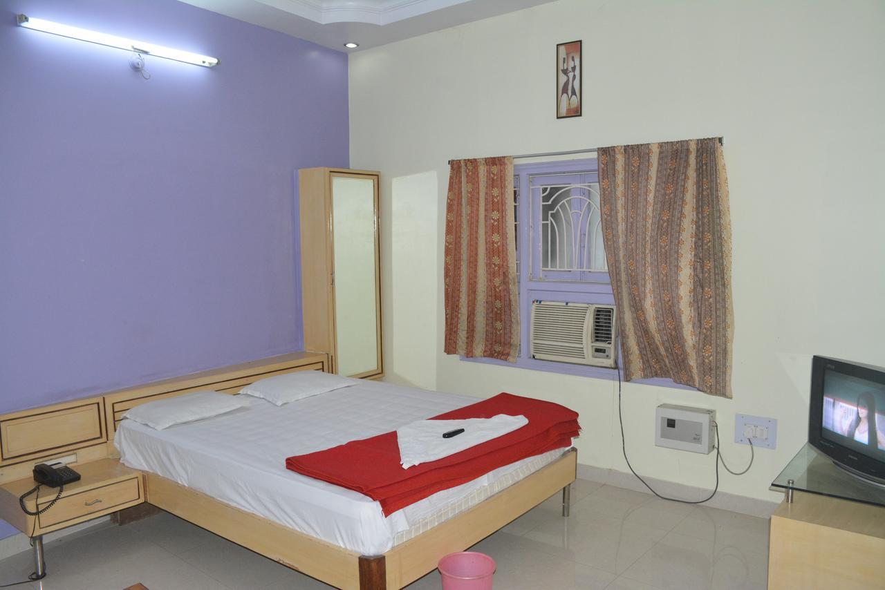 Hotel Naveen Residency Darbhanga ภายนอก รูปภาพ