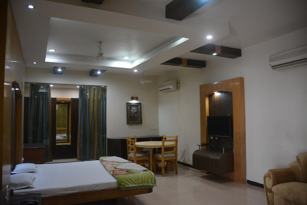 Hotel Naveen Residency Darbhanga ภายนอก รูปภาพ