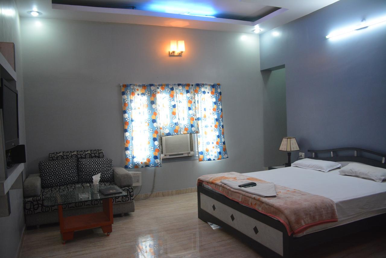 Hotel Naveen Residency Darbhanga ภายนอก รูปภาพ